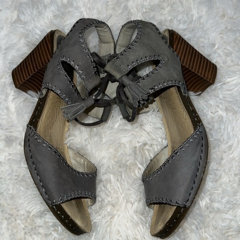 JBU platform sandals Morocco - size 8